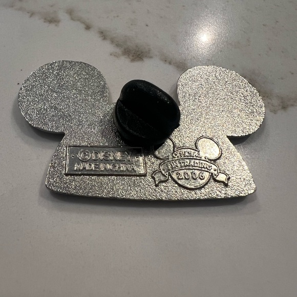 Disney Jewel Mickey Mouse Club Ears Hat Trading Pin - Picture 2 of 3